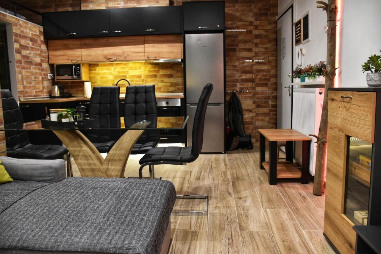 Alexander Apartment セレス エクステリア 写真